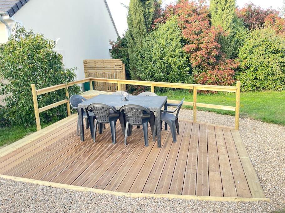 Gite Neuf Avec Jardin, Foret Et Etang Argenton Sur Creuse Exteriör bild
